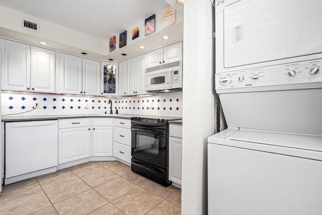 1537 E Hillsboro Boulevard 945, Deerfield Beach, FL 33441