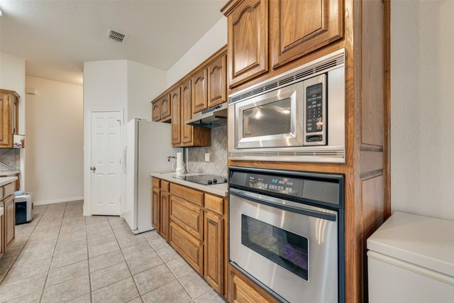 14001 Oak Bark Drive, Haslet, TX 76052