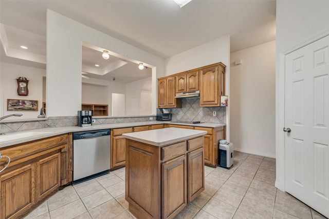 14001 Oak Bark Drive, Haslet, TX 76052