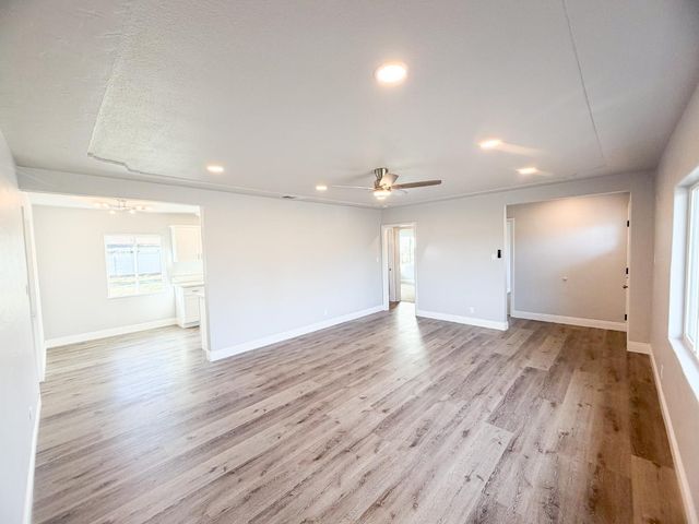 3812 E Clinton Avenue, Fresno, CA 93703