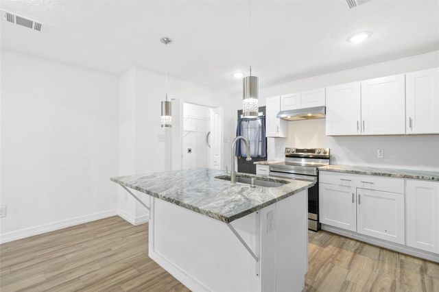 18462 Rolling Hills Drive, Porter, TX 77365