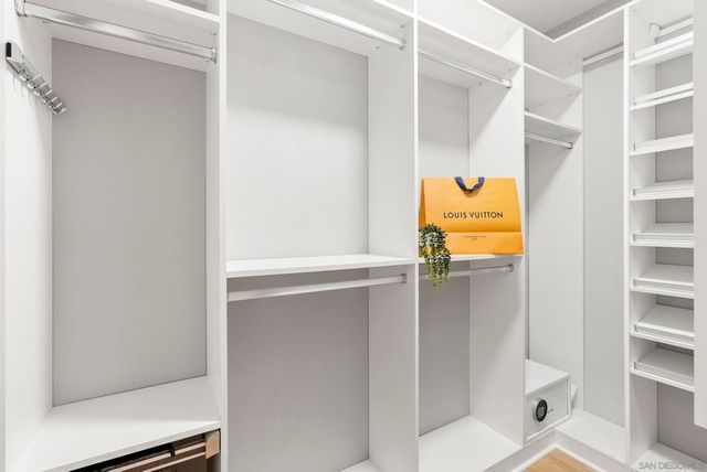 7875 Via Montebello 1, San Diego, CA 92129