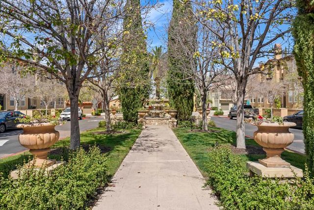 7875 Via Montebello 1, San Diego, CA 92129