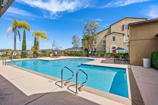 7875 Via Montebello 1, San Diego, CA 92129