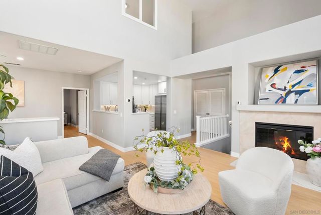 7875 Via Montebello 1, San Diego, CA 92129