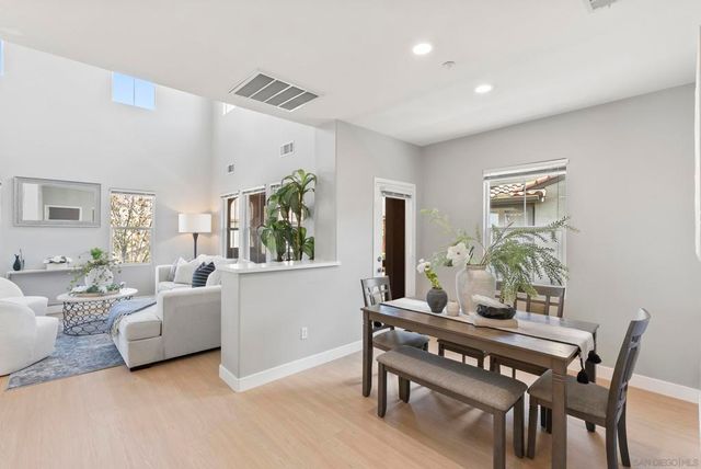 7875 Via Montebello 1, San Diego, CA 92129