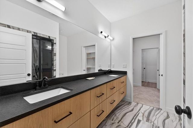 9326 Freedom Street, Lenexa, KS 66227
