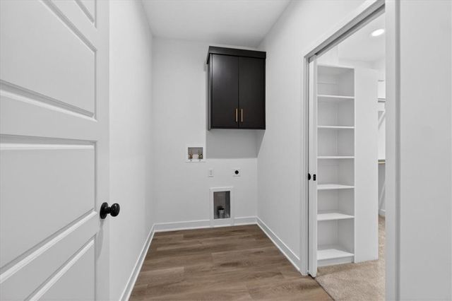 9326 Freedom Street, Lenexa, KS 66227