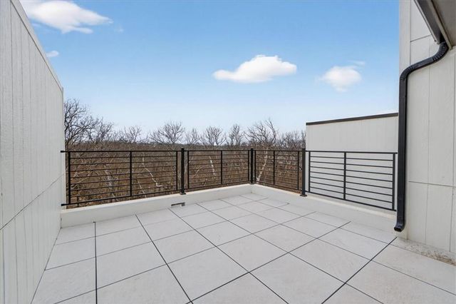 9326 Freedom Street, Lenexa, KS 66227
