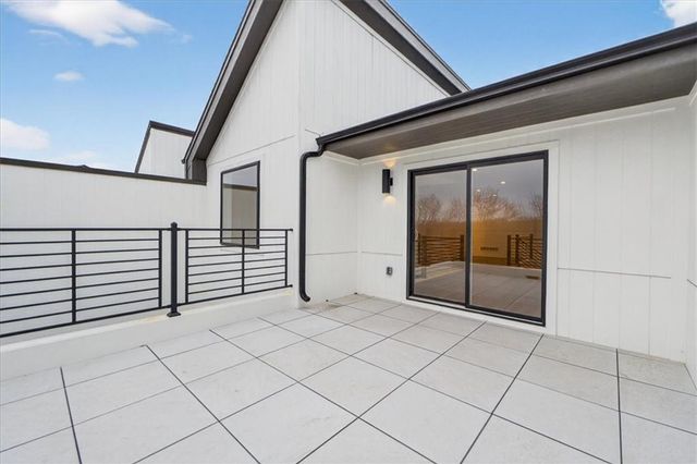 9326 Freedom Street, Lenexa, KS 66227