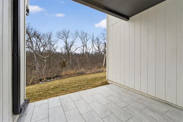 9326 Freedom Street, Lenexa, KS 66227