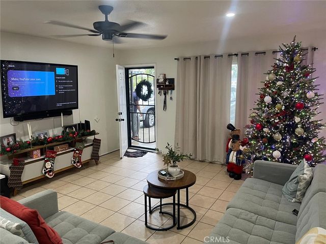 670 Lanier St., Hemet, CA 92543