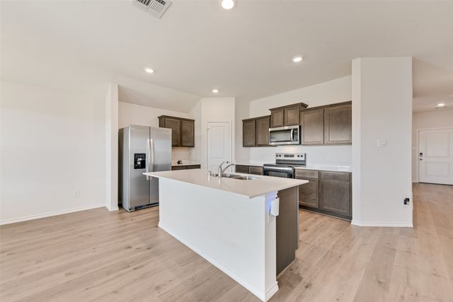 2706 Knollwood Trail, Crandall, TX 75114