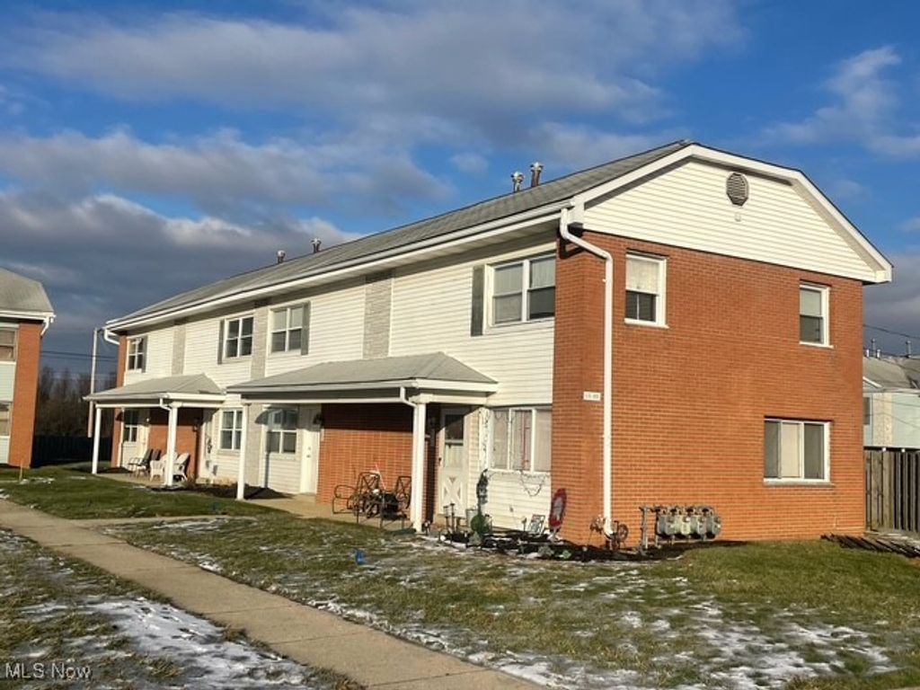 129 Buckeye Circle, Columbus, OH 43217