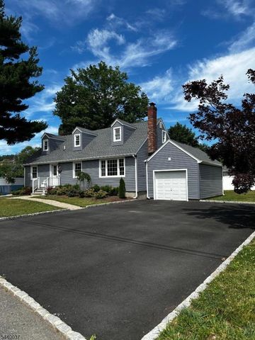 4 Van Duyne Ave, Riverdale Boro, NJ 07457