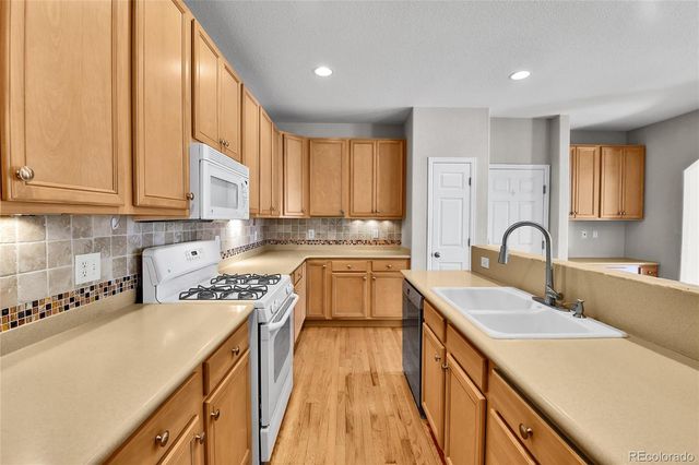 22448 E Plymouth Circle, Aurora, CO 80016