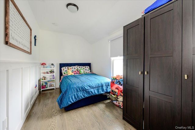 618 E Walnut Street, Long Beach, NY 11561