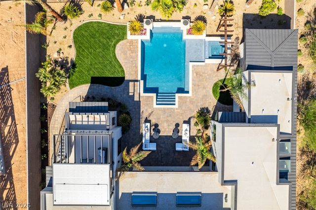 40 Reflection Shores Lane, Henderson, NV 89011
