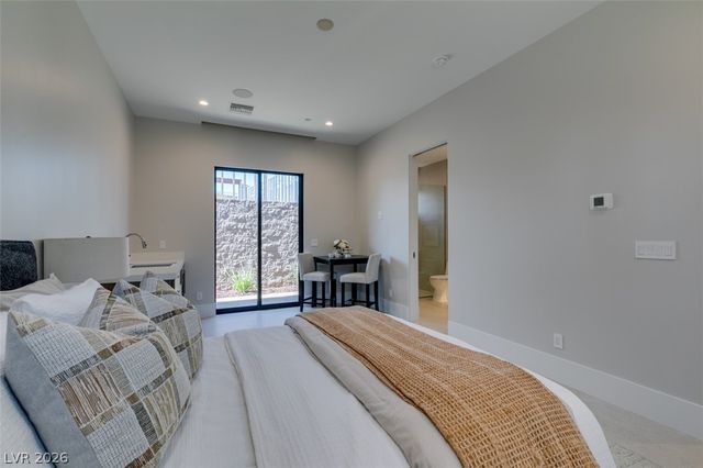 40 Reflection Shores Lane, Henderson, NV 89011
