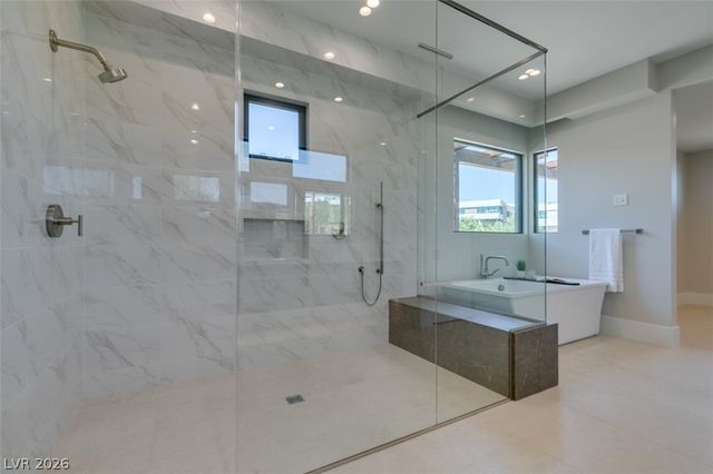 40 Reflection Shores Lane, Henderson, NV 89011
