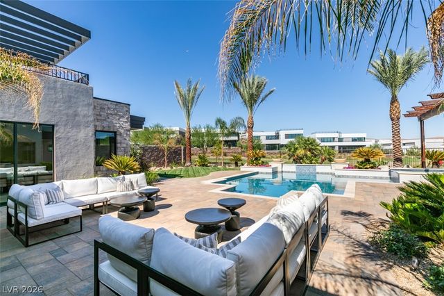 40 Reflection Shores Lane, Henderson, NV 89011