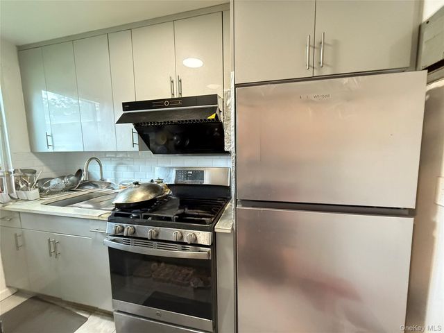 216-37 68th Avenue A, Oakland Gardens, NY 11364