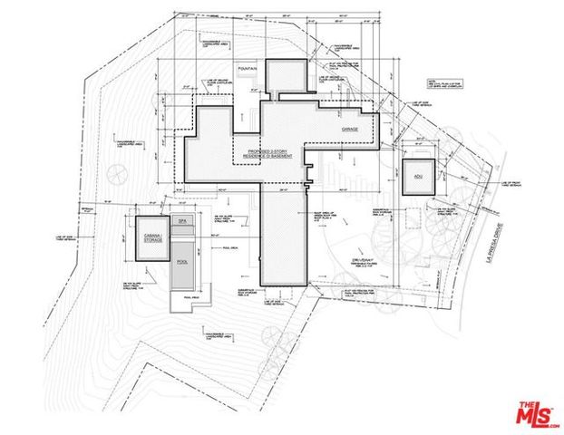 7200 La Presa Drive, Los Angeles, CA 90068