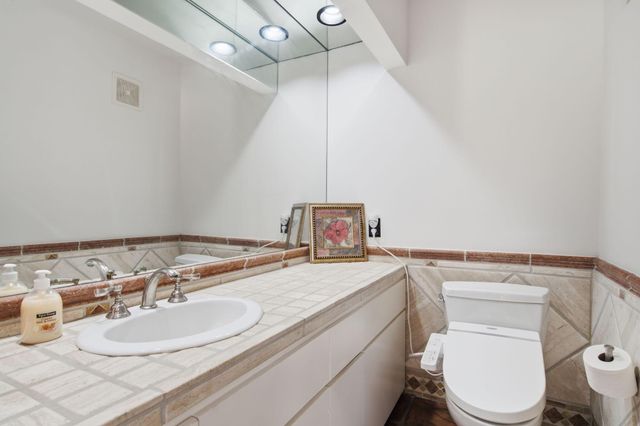 2810 Lake View Drive, Missouri City, TX 77459
