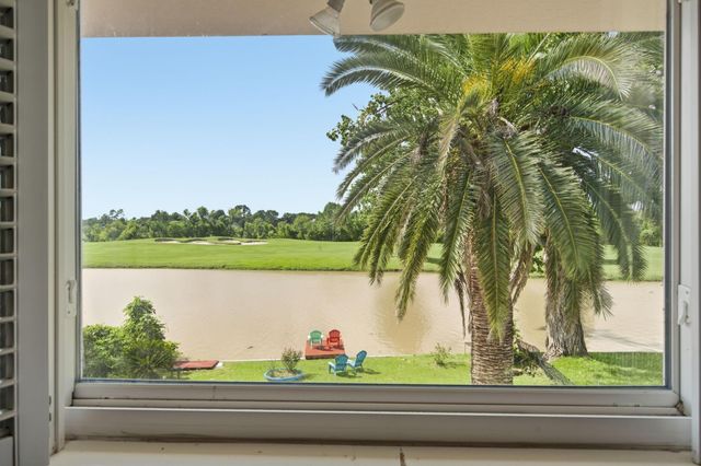 2810 Lake View Drive, Missouri City, TX 77459