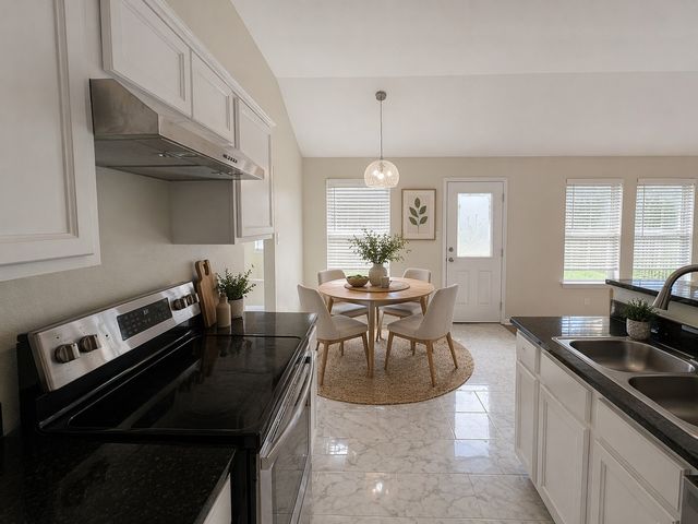 1622 Palm Beach Avenue, Dallas, TX 75217