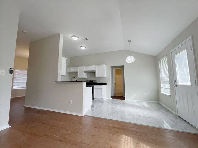 1622 Palm Beach Avenue, Dallas, TX 75217