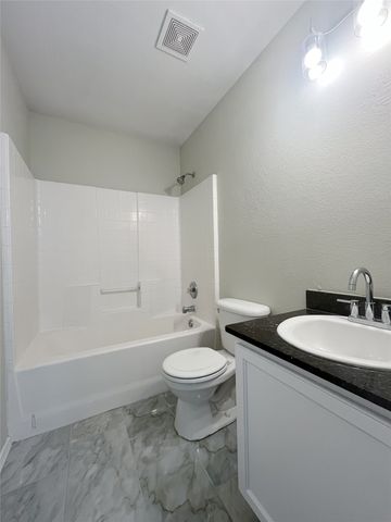 1622 Palm Beach Avenue, Dallas, TX 75217