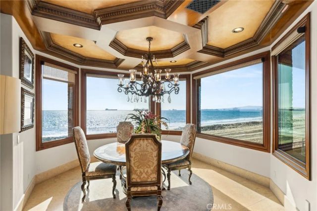 2 60th Place, Long Beach, CA 90803