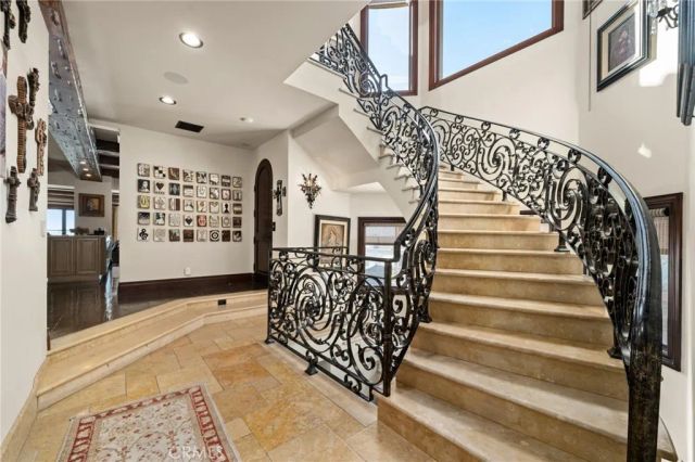 2 60th Place, Long Beach, CA 90803