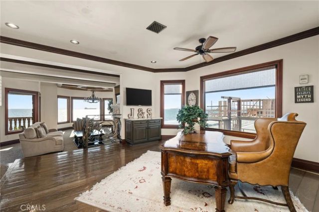 2 60th Place, Long Beach, CA 90803