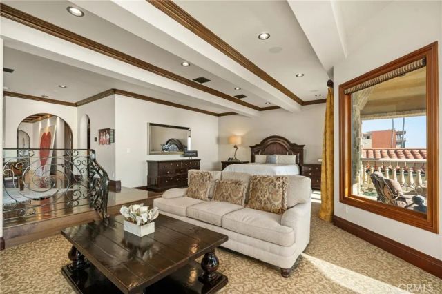 2 60th Place, Long Beach, CA 90803