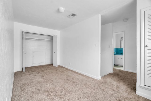 6020 Wester Avenue, Fort Worth, TX 76133