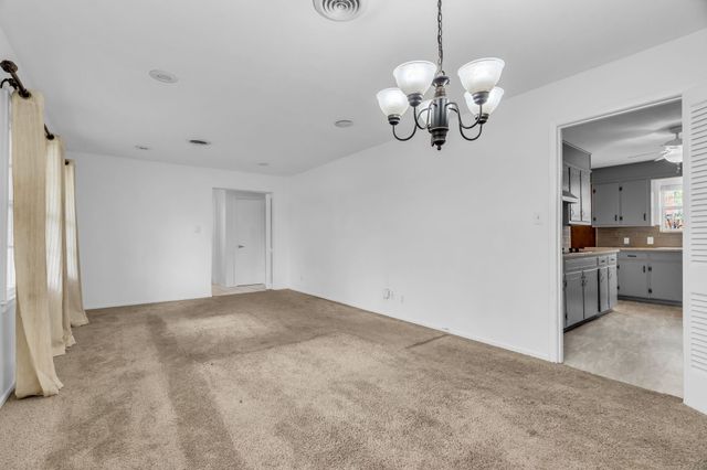 6020 Wester Avenue, Fort Worth, TX 76133