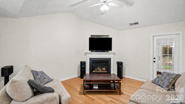 5050 Gibbons Link Road, Charlotte, NC 28269