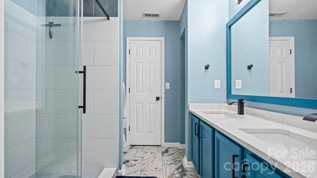 5050 Gibbons Link Road, Charlotte, NC 28269