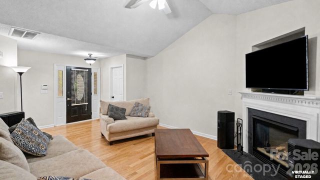 5050 Gibbons Link Road, Charlotte, NC 28269