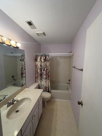6456 Brookmead Circle, Hixson, TN 37343