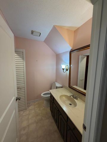 6456 Brookmead Circle, Hixson, TN 37343