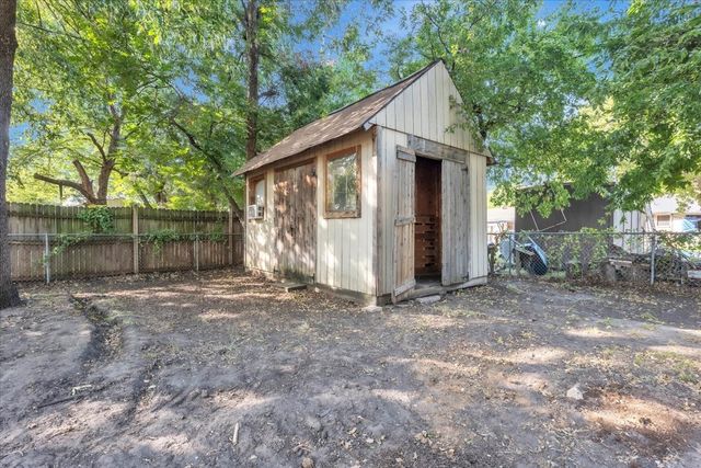 349 Rivercrest Drive, Lewisville, TX 75067