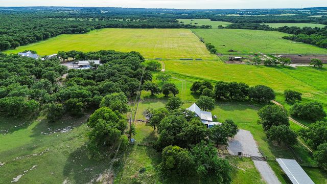 6085 County Road 146, Lipan, TX 76462