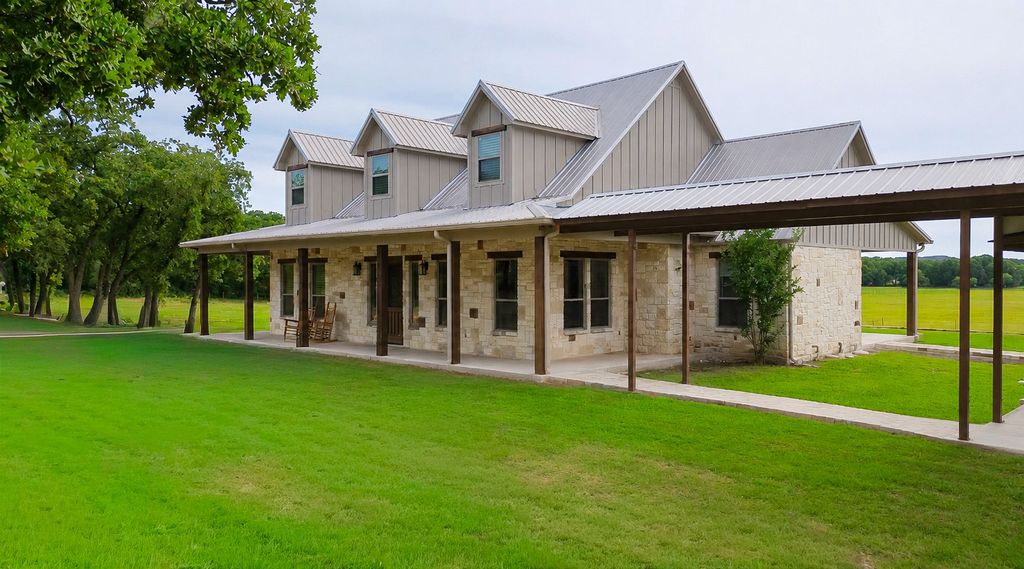 6085 County Road 146, Lipan, TX 76462