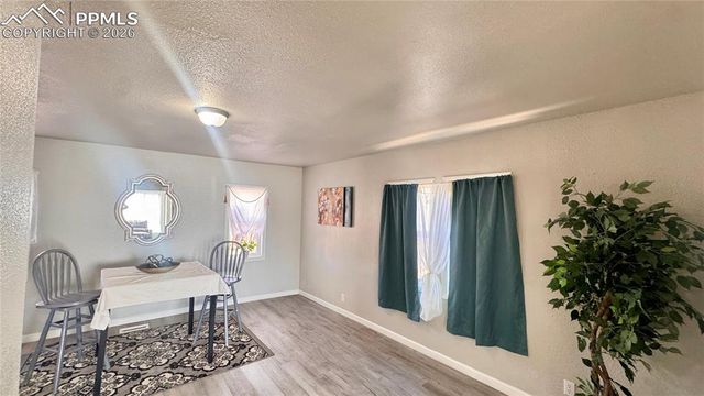 607 W 12th Street, Pueblo, CO 81003
