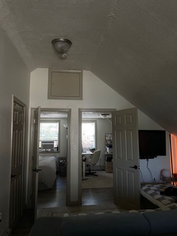 141 Chatham St 2, Lynn, MA 01902