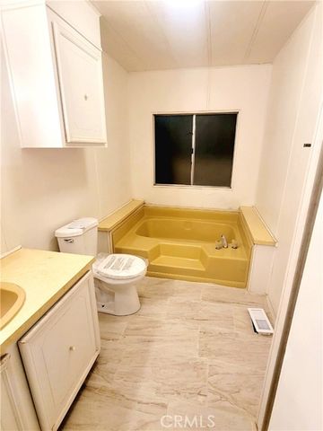 655 E Main 62, San Jacinto, CA 92583