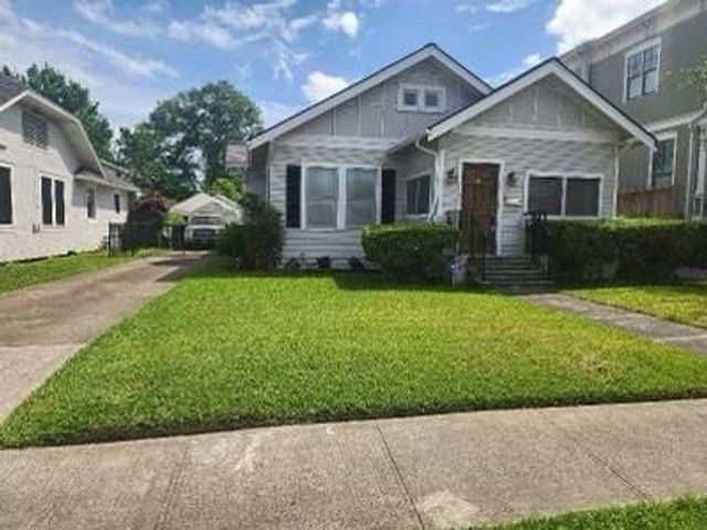618 E 19th Street, Houston, TX 77008